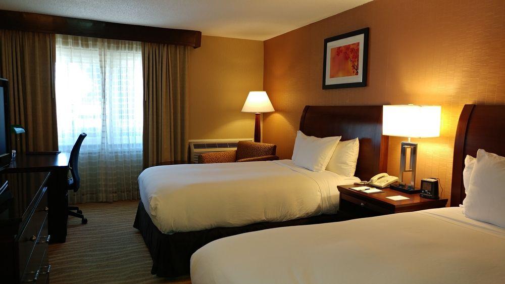 เดลต้า โฮเต็ล บาย แมริออท เบอร์ลิงตัน Hotel ภายนอก รูปภาพ